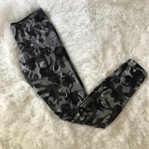 Nike Grey Camo Tights